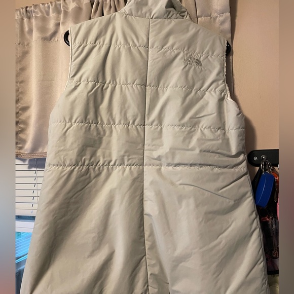 The North Face reversible Sherpa lined puffer vest - Picture 2 of 8